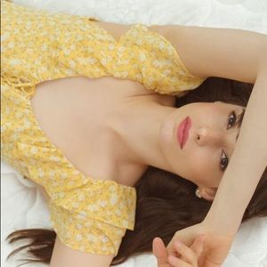 Reformation Dandy Top in Lily